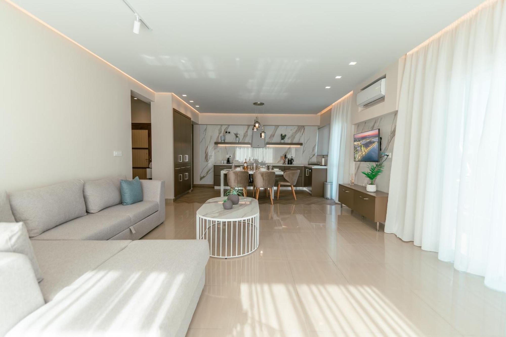 Brand New Elegant Suite Platánion Exterior foto