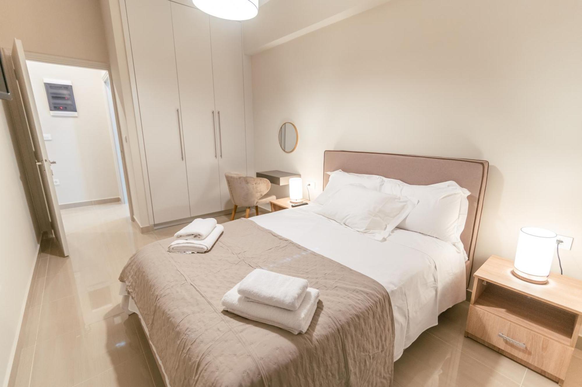 Brand New Elegant Suite Platánion Exterior foto